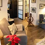 Loft W Starej Wozowni Apartment